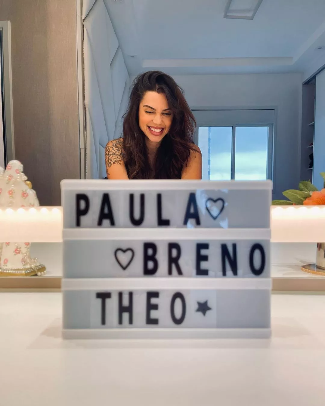 Grávida, ex-BBB Paula Amorim mostra barrigão do primeiro filho -  Foto: Acervo Pessoal / Instagram
