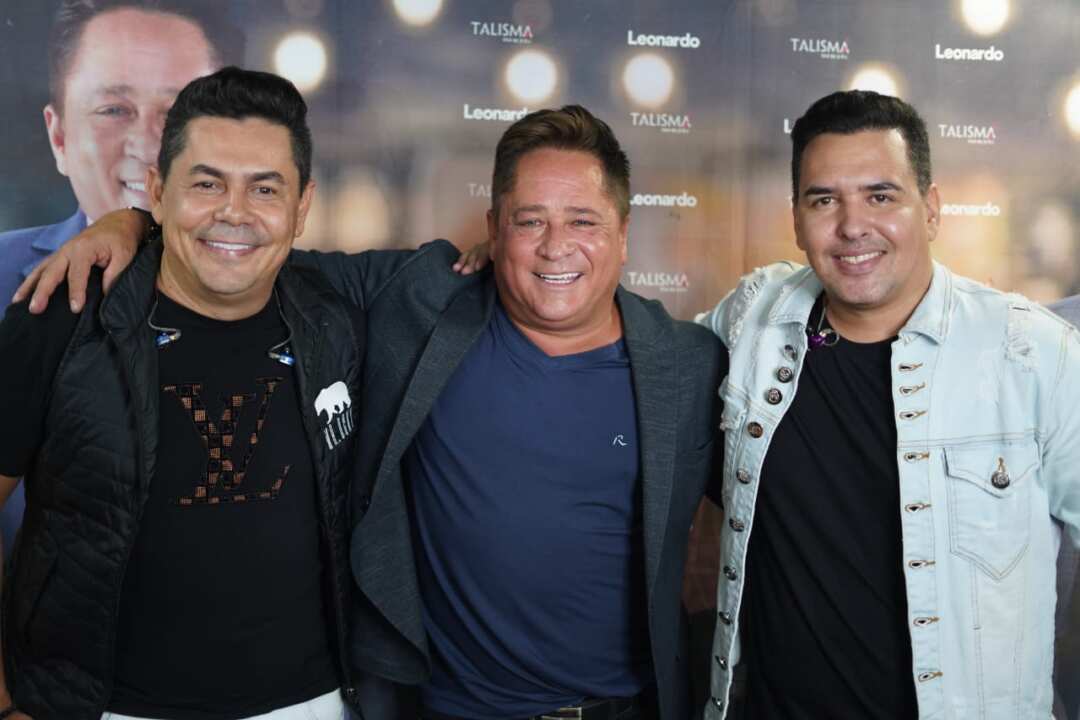 Dupla Fabricio & Henrique recebe o cantor Leonardo na Expoana em Anapolis( GO) - Fotos Fred Pontes/ Divulgação
