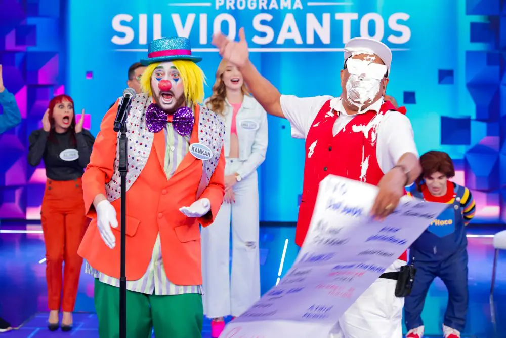 Turma Das “Câmeras Escondidas” Participam Do 'Não Erre A Letra' No Programa Silvio Santos 2 310822 Pss Com Patricia Abravanel Foto Gabriel Cardoso Sbt 6387 Egobrazil