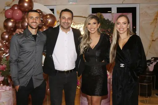 Apresentadora Fernanda Comora Comemora Em Grande Estilo E Requinte Seu Aniversário! 2 Júnior Morais, Dr Francisco Tribulato, Fernanda Comora E Priscila Morais - Foto: Victor Lacorte / Renato Cipriano - Divulgação