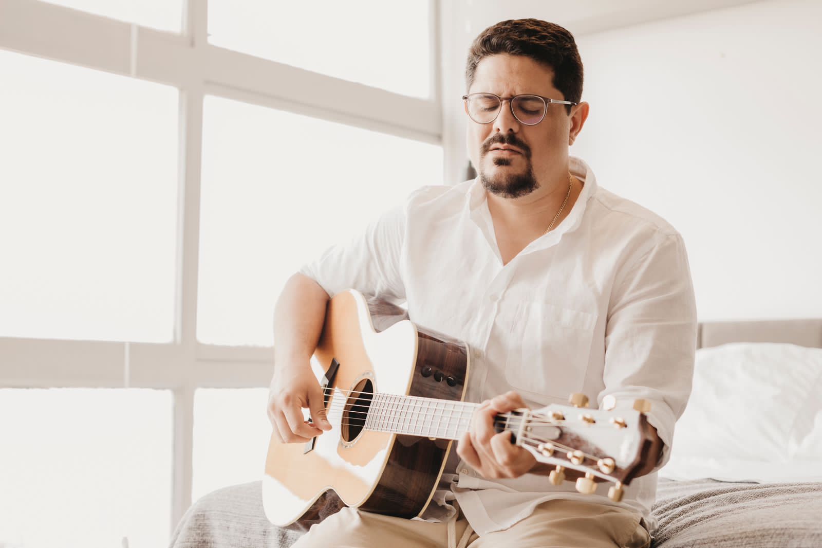 Fred Arrais prepara novo projeto musical pela Sony Music Brasil