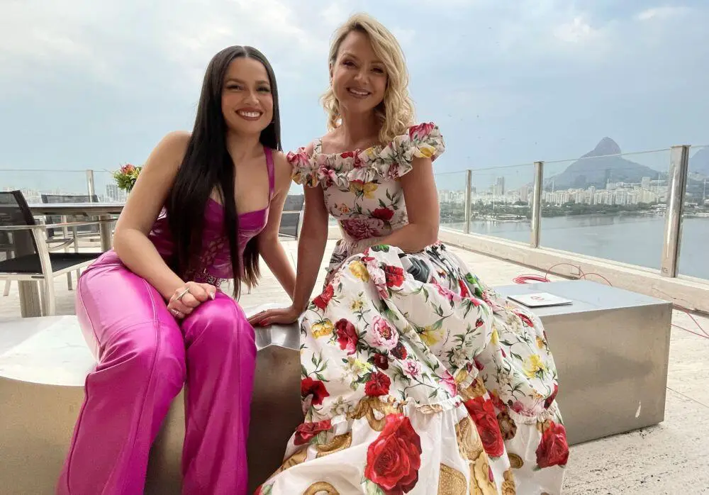 Ex Bbb Juliette Freire Se Encontra Com Apresentadora Eliana No Rio De Janeiro 2 Apresentadora Eliana Visita Juliette - Foto: Divulgação Sbt