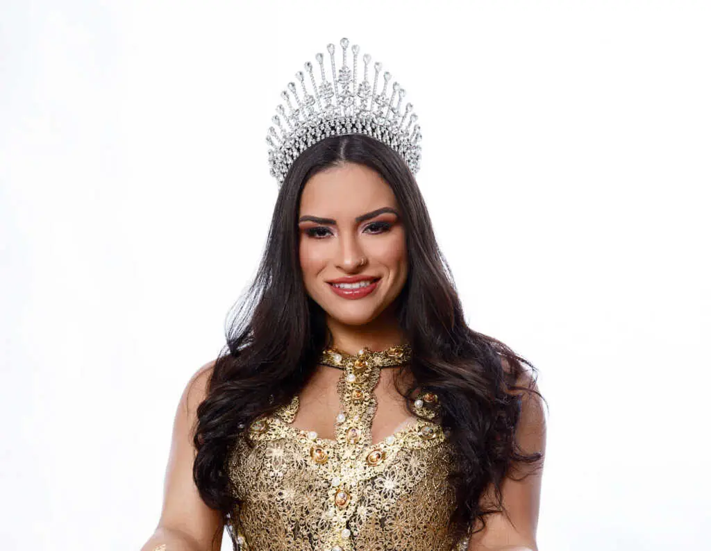 Estácio De Sá Coroa A Novo Rainha De Bateria Nathalia Hino Nesta Sexta, 28 2 Foto/ Divulgação: Marcos Mello/ Palmer Assessoria De Comunicação