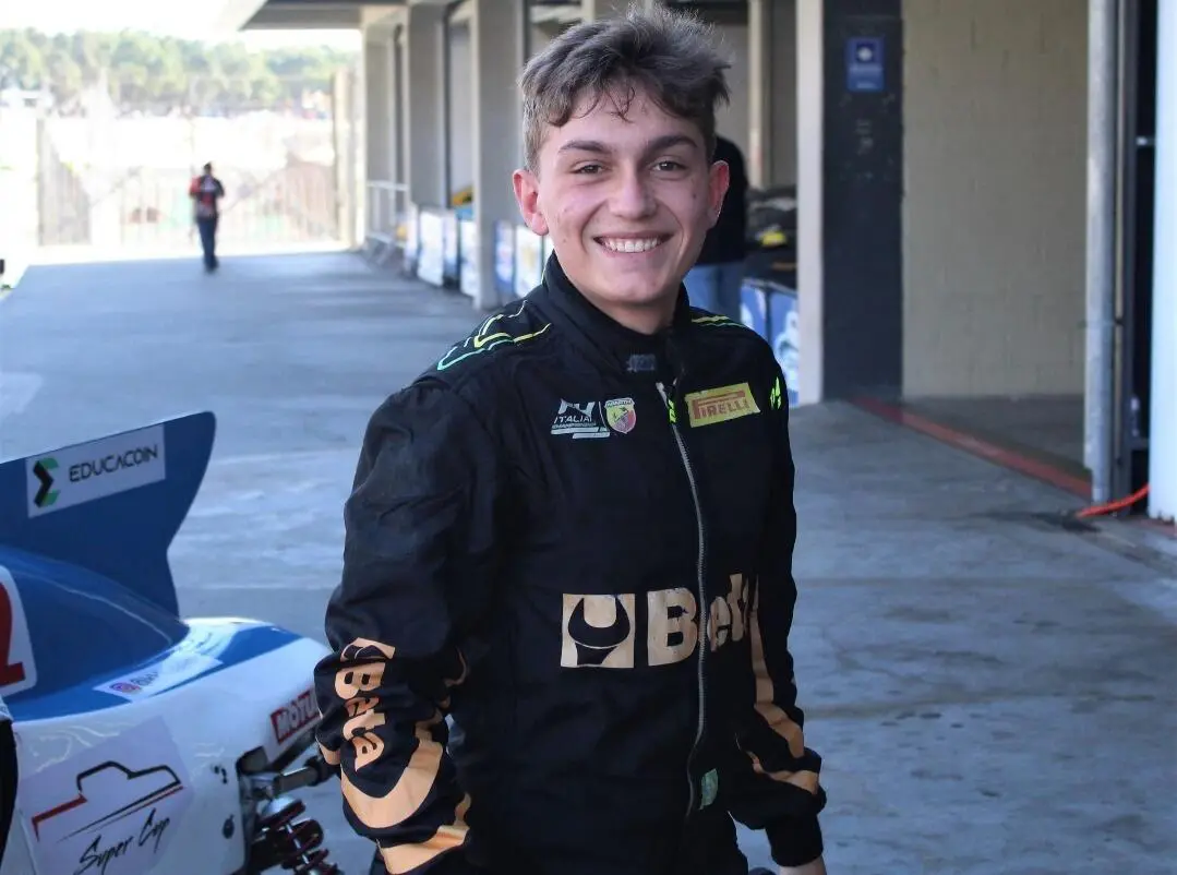 Kauan Morais Corre Para Garantir O Título Na Fórmula Vee Júnior 2 Kauan Morais - Crédito Da Foto: Fernando Santos / Fvee Divulgação