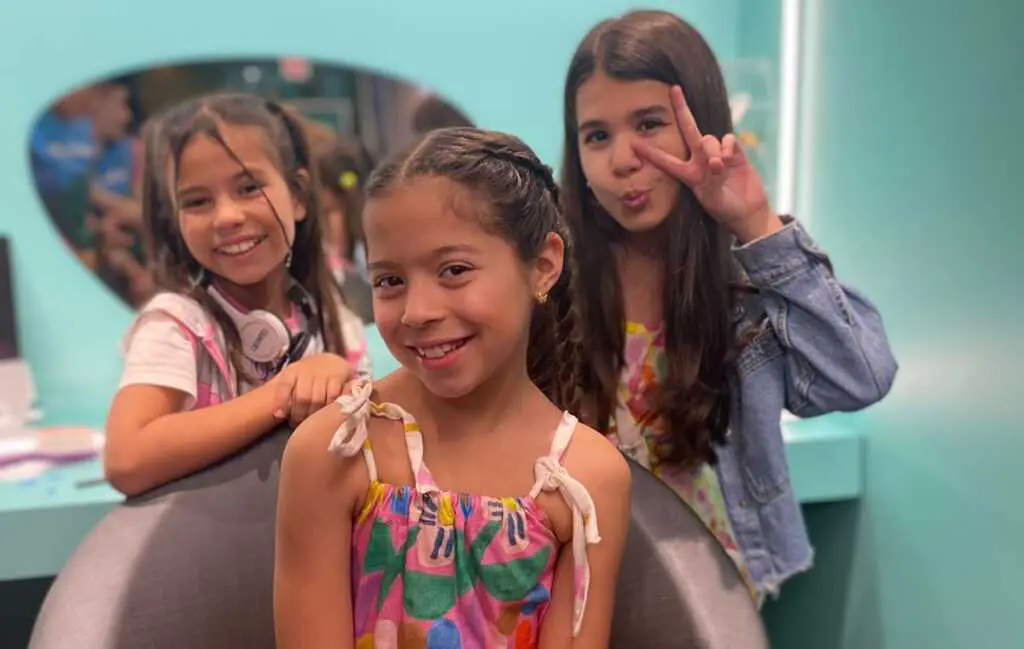 Atriz Valentina Melleu E Amigos Curtem Recreação Animasom Do Shopping Tijuca 2 Atriz Valentina Melleu E Amigos Curtem Recreação Animasom Do Shopping Tijuca - Foto: Acervo Pessoal