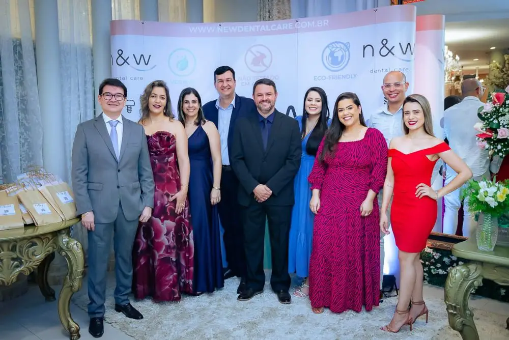 N&Amp;W Dental Care Prestigia Evento De 70 Anos Da Abo - Foto: Divulgação