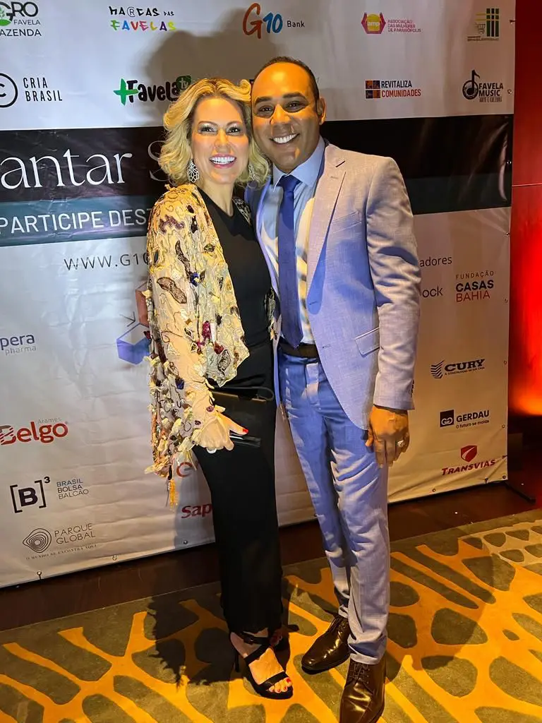 Dila Oliveira Marca Presença No ‘Jantar Solidário Rosewood’ 2 Dila Oliveira E Gilson - G10 Favelas