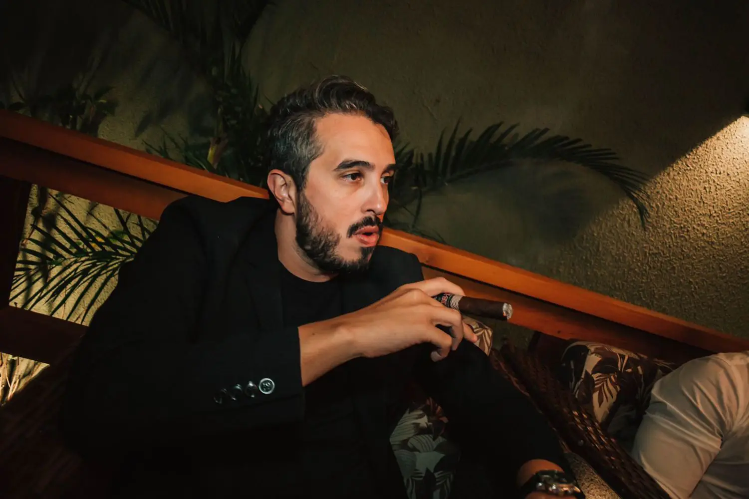 Vanessa Ramos, Jeniffer Dhein E Jhonny Vilaronga Recebem Os Empresários Da Alsk Consultoria Para Uma Noite De Charutos E Negócios 4 Jhony Nilsen- Crédito Da Foto: Divulgação