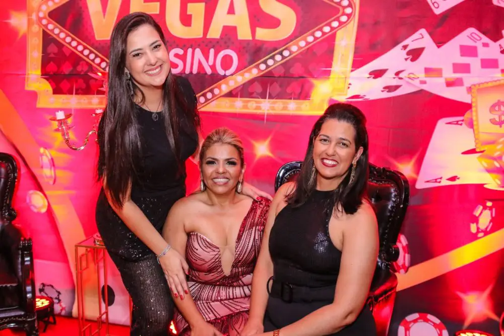Empresária Diana Mota Ganha Destaque Entre Os Famosos Com O Seu Dom Da Decoração E Cenografia 7 Amanda Franco, Diana Mota E Mônica Santos - Crédito Da Foto: Thiago Duran / Divulgação