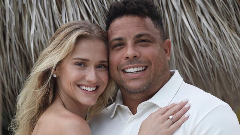 Celina Locks e Ronaldo Fenômeno estão noivos - Instagram/@celinalocks - Credito da foto: @brunaboechat