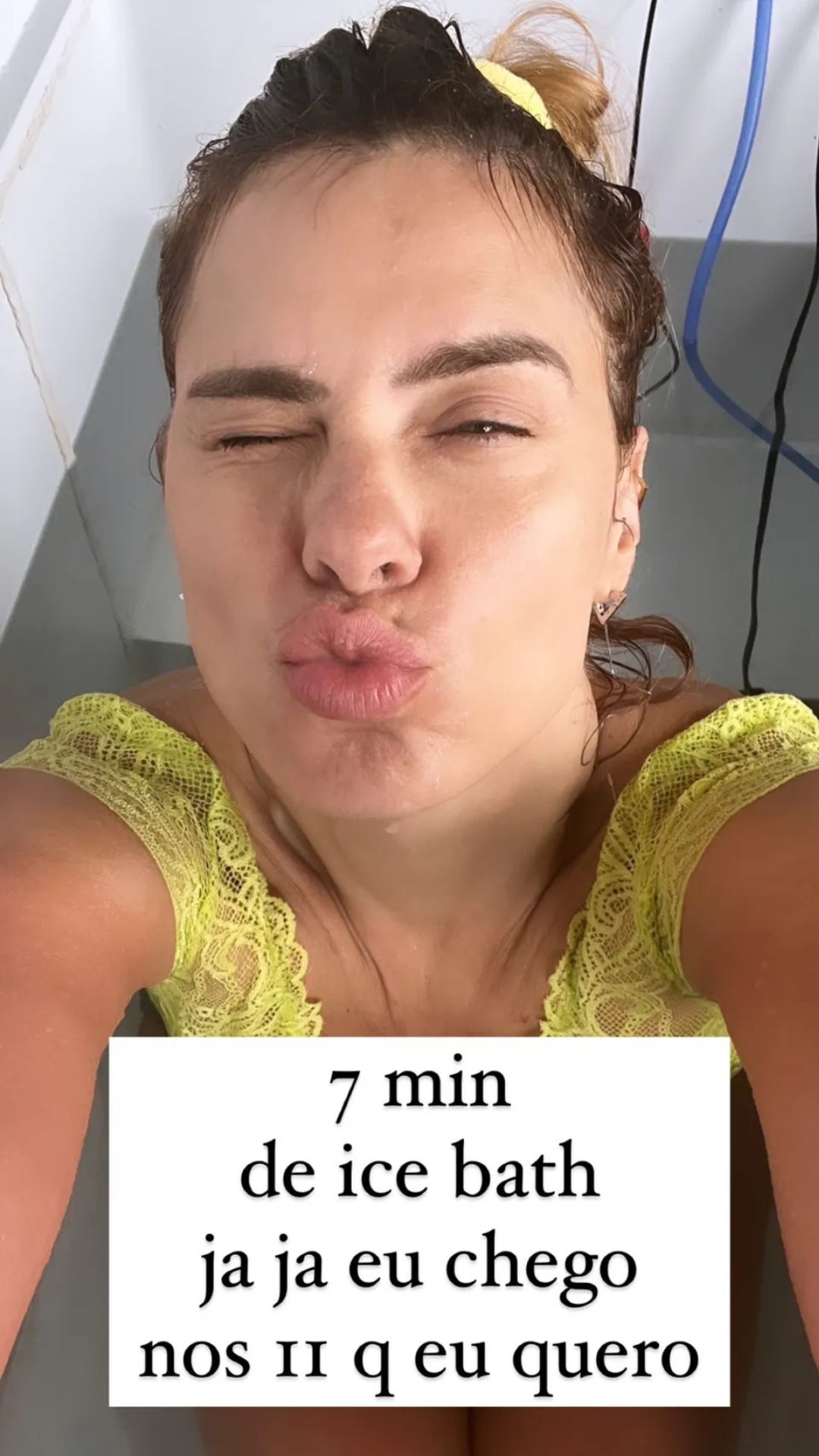 Carolina Dieckmann rouba a cena ao realizar treino matinal de lingerie - Foto: Reprodução/Instagram
