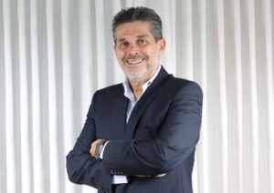 Cirurgião Plástico Dr. Luiz Wanna, comenta sobre as Super Tendências de 2023