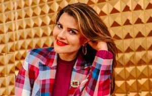 Dra Chris Radaic explica como tratar a aparência de “buldogue”