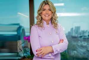 Lipode Papada: Dra. Lyza Vargas explica transformação facial