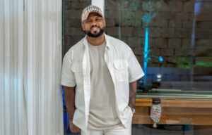 Funkeiro Márcio G regrava o hit ‘A Distância’ em homenagem ao eterno parceiro Goró