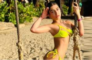 Atriz e Modelo Brasileira Heloisa Guimarães Encontra Paz e Espiritualidade em Viagem de Férias