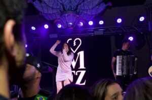 Com sucesso de público, Mari Fernandez realiza show em New Jersey e Danbury nos EUA