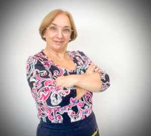 Dra. Marta Masagão e a Helpy Company – O Caminho Transparente para a Conquista do Visto Americano