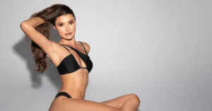 Jessyka Ramos, modelo que é referência de empoderamento revela o que a faz se sentir empoderada.