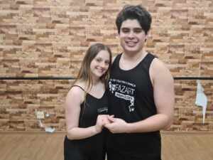 Dani Sterenberg brilha como protagonista no musical Ariel