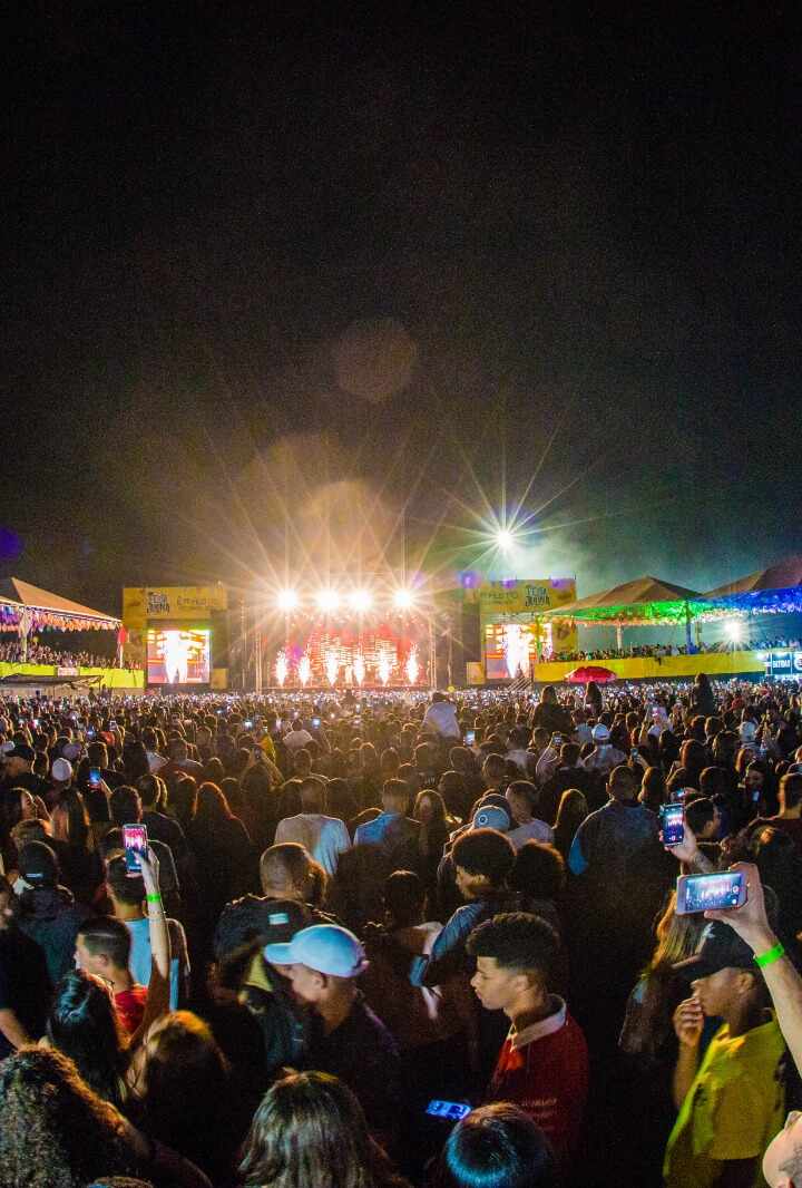 Santana em Festa terá show com Só Pra Contrariar e várias atrações