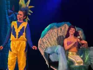 Dani Sterenberg e o elenco de “Ariel – O Musical” recebem aplausos de pé no Rio de Janeiro