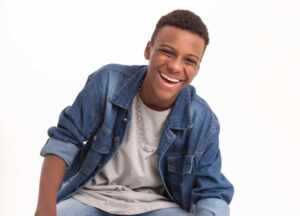 Samuel Minervino: O Carismático Detetive Max de “Detetives do Prédio Azul”, confira!