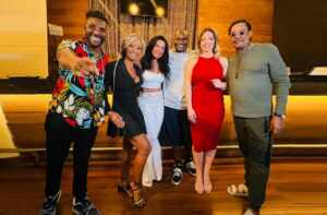 Anastácia Nascimento, guia turística na Disney, vem ao Brasil para Show de 30 anos do “É o Tchan!”