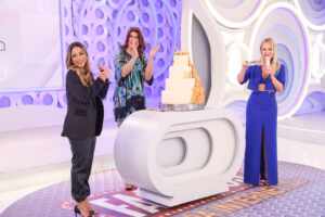 Programa Eliana completa 14 anos na tela do SBT