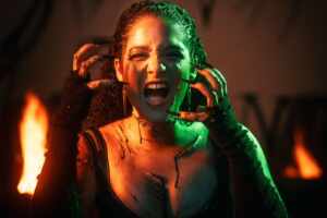 Cantora e compositora baiana LIA lança a inédita “Raiva de Mim”   