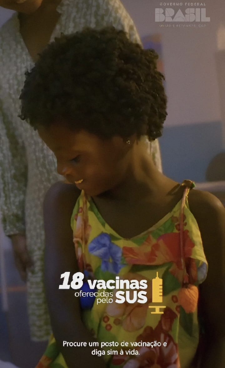Jullia Roque Brilha na Campanha de Vacinação: Inspiração e Compromisso em Favor da Saúde