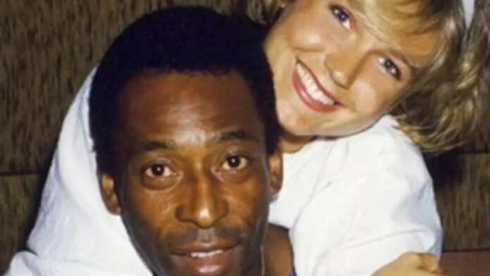 Xuxa Meneghel revela que perdeu virgindade com Pelé: “Achei engraçado”