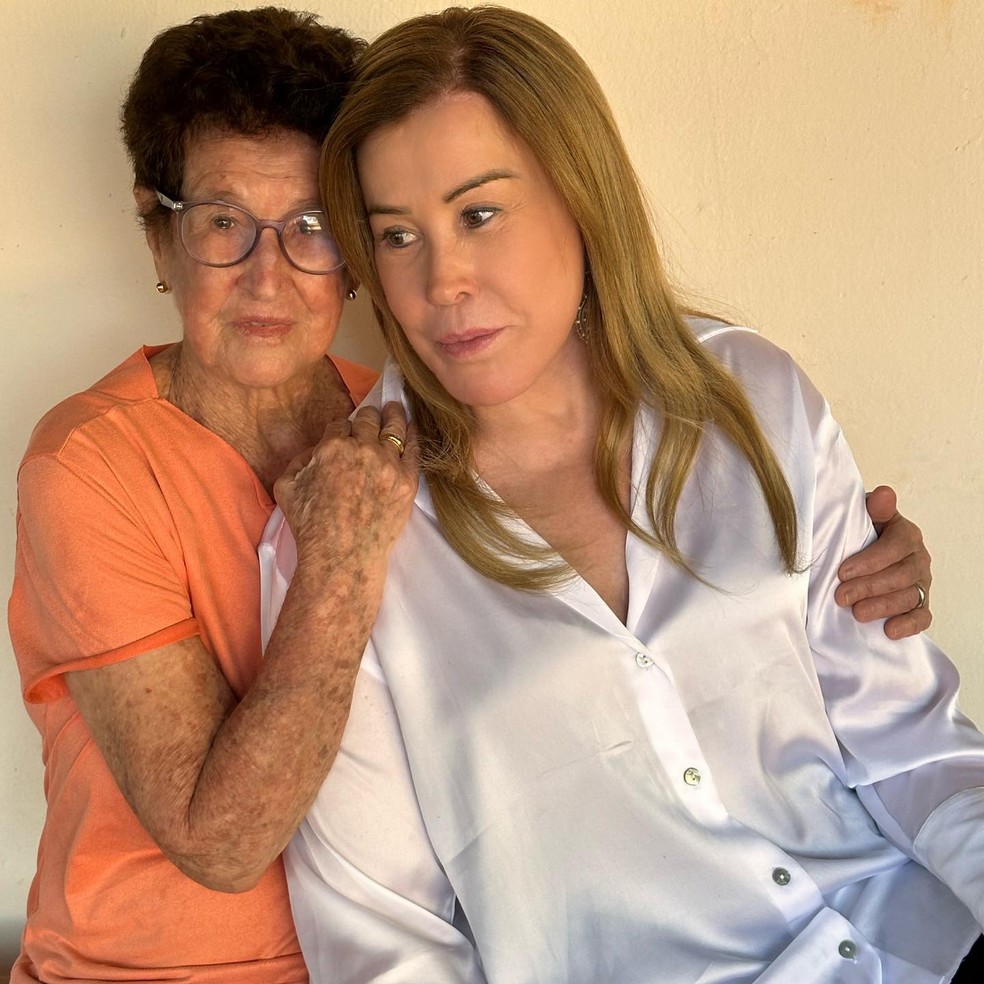Zilu Godói e a mãe, dona Fia — Foto: Instagram