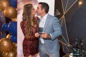 Luana Monalisa e Dr. João Almeida celebram aniversário e o lançamento do produto da Pele com Vida