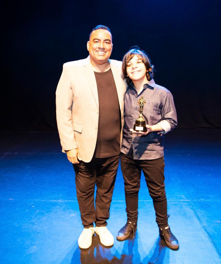 Premiação: Arthur Policarpo recebe o Troféu MG Talento Kids e Teens 2023; confira!