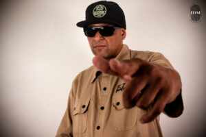 Diálogo Riscado: apresentação cultural com Dj sonora & convidados