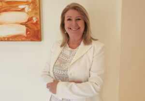 Conheça a ortopodologa Nanci Tavares: 26 anos de Experiência e Mais de 4500 Casos Resolvidos