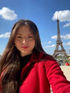 Sofia Cordeiro: A Jornada de uma Jovem Artista Multifacetada; confira!