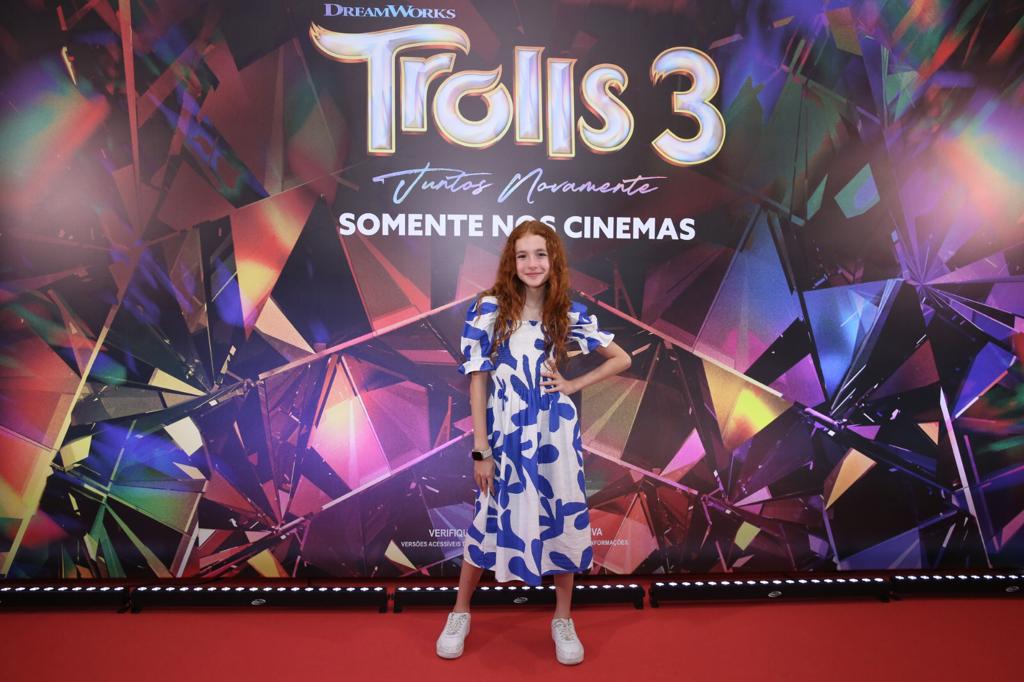 Valentina Couto prestigia  a pré-estreia de “Trolls 3 – Juntos Novamente”,  no RJ