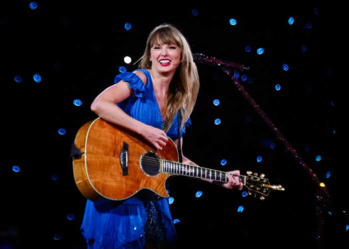 Taylor Swift - Fotos: Reprodução de Instagram