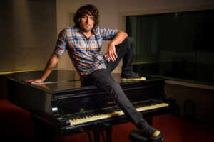 Projeto do Piano Rock, traz o clássico Livin On A Prayer para as plataformas de Streaming
