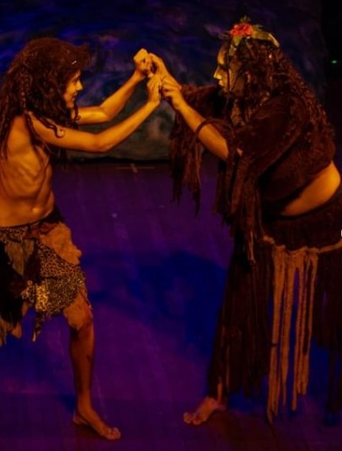 Gabi Ribeiro brilha nos palcos como Kala em Tarzan - O Homem da Selva, no Rio - Fotos: Alex Pfeffer