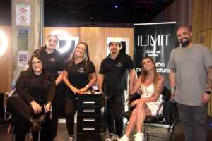 Transformando eventos em espetáculos de beleza em apenas 10 minutos: conheça o Pit Stop da Beleza ILIMIT