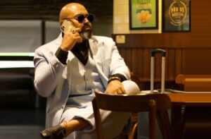 Produtor executivo Jejé Brown, participa do Prêmio Gold Star Dubai 2023 nos Emirados Árabes Unidos