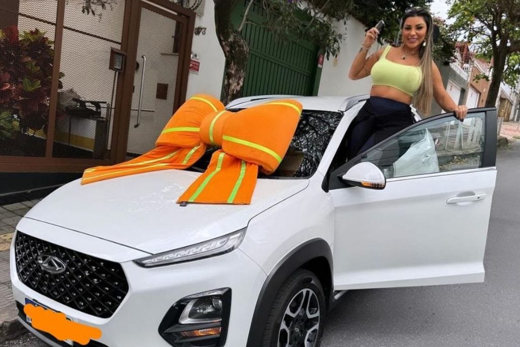 Jenny Miranda compra carro de R$ 180 mil após A Fazenda 15 – Reprodução/Instagram