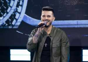 Junior Marra lança o projeto audiovisual “Modo Marra (Ao Vivo)” gravado em Goiânia