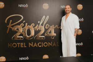 Réveillon 2024 do Hotel Nacional terá Diogo Nogueira e bateria da Grande Rio