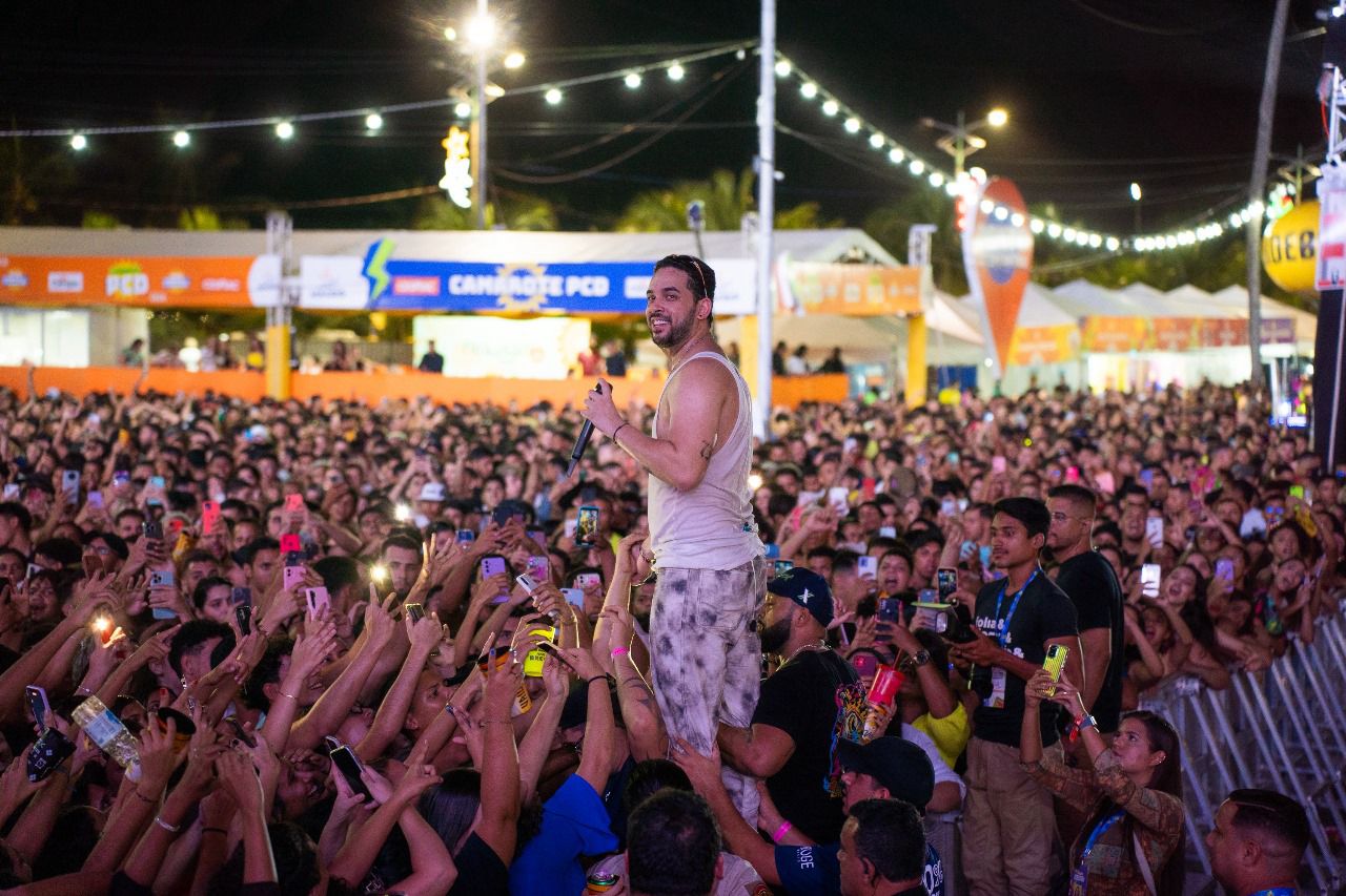 Henry Freitas reúne mais de 100 mil pessoas em Festival de Alagoas!