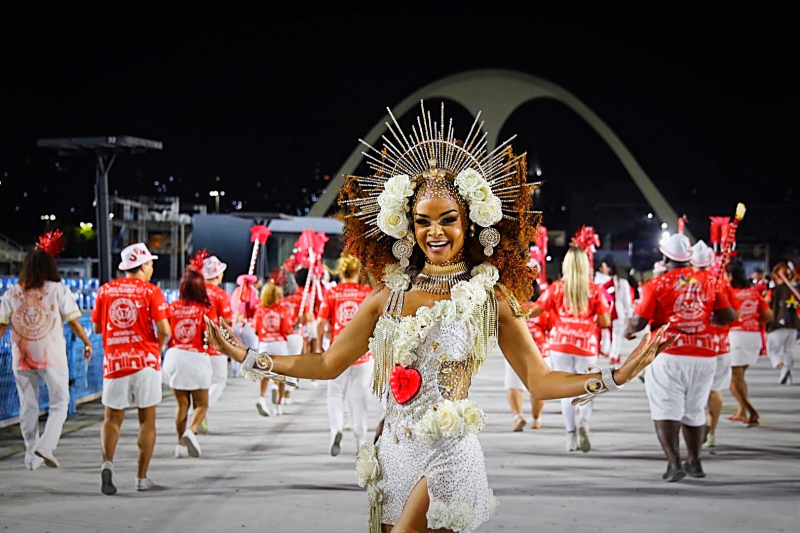 Musa Anny Alves Brilha no Ensaio Técnico da Unidos de Padre Miguel