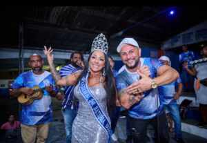 Rose Nascimento é a nova Rainha de Bateria da Caprichosos de Pilares